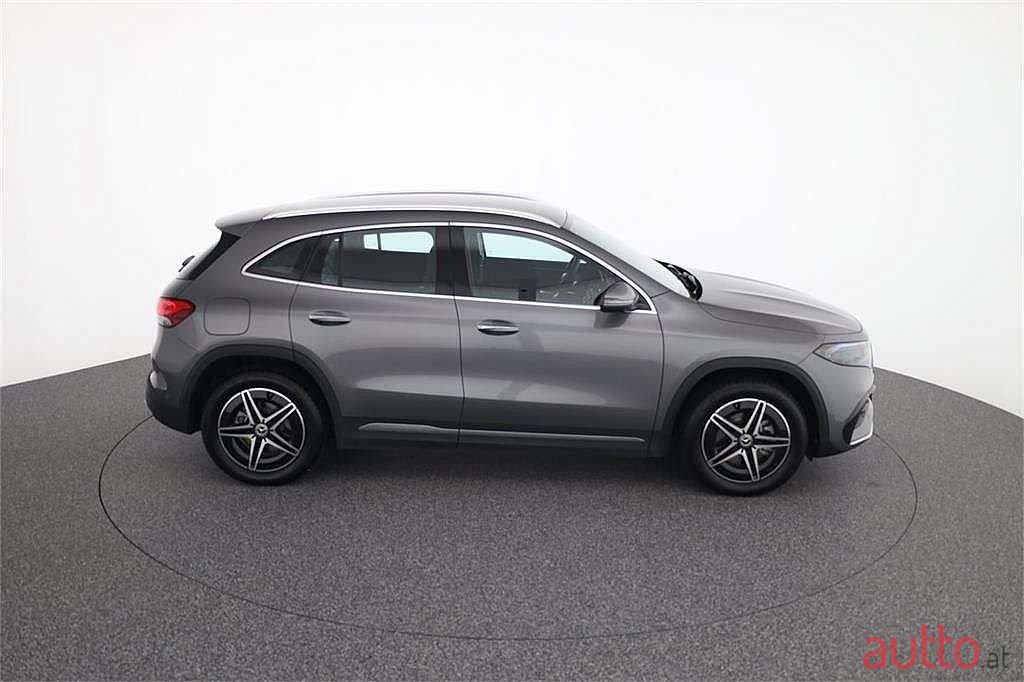 2023' Mercedes-Benz EQA photo #4