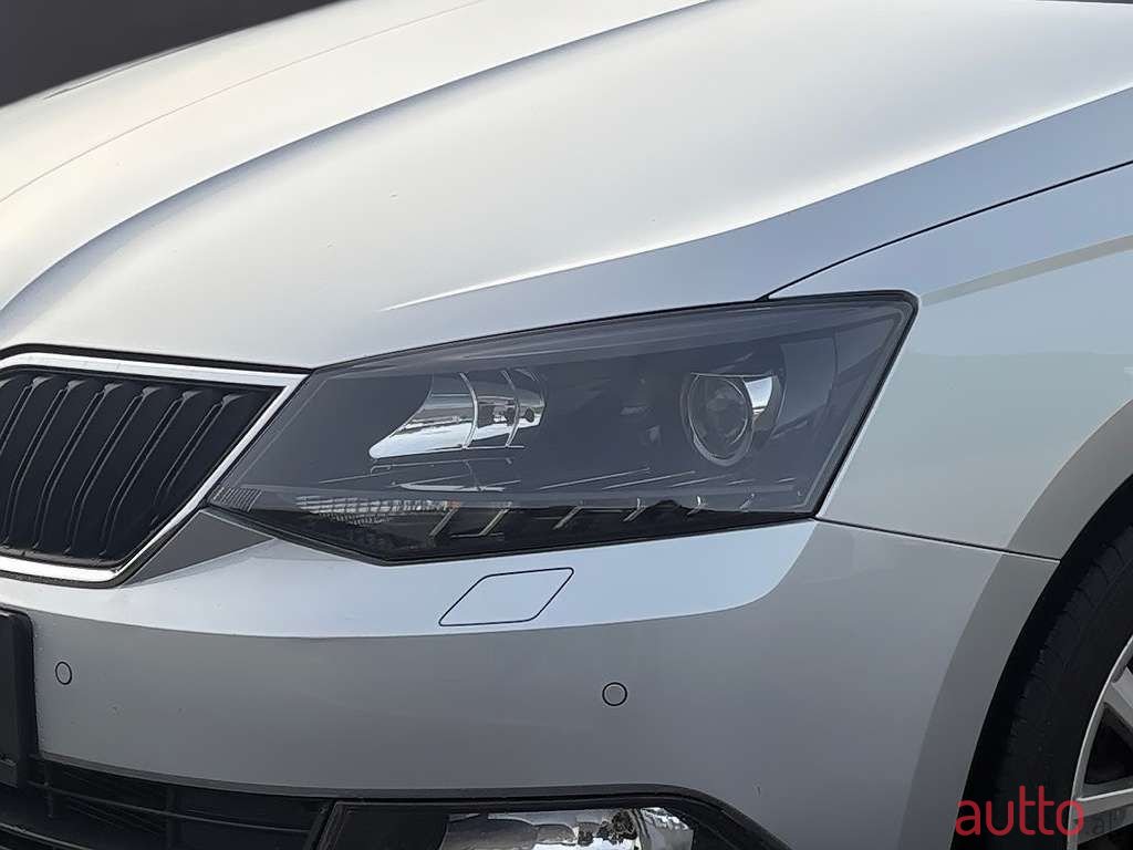 2015' Skoda Fabia photo #6