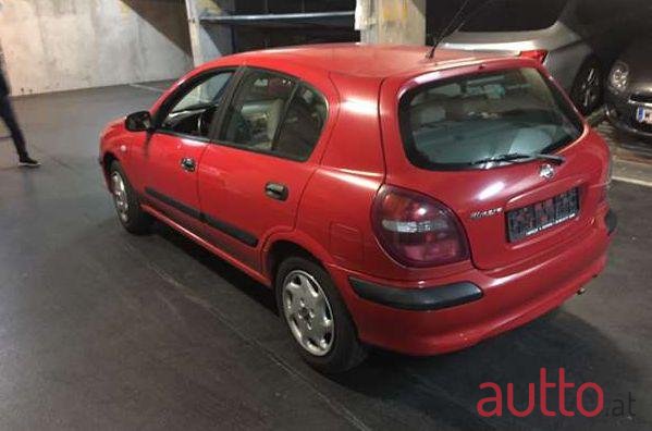 2000' Nissan Almera photo #2