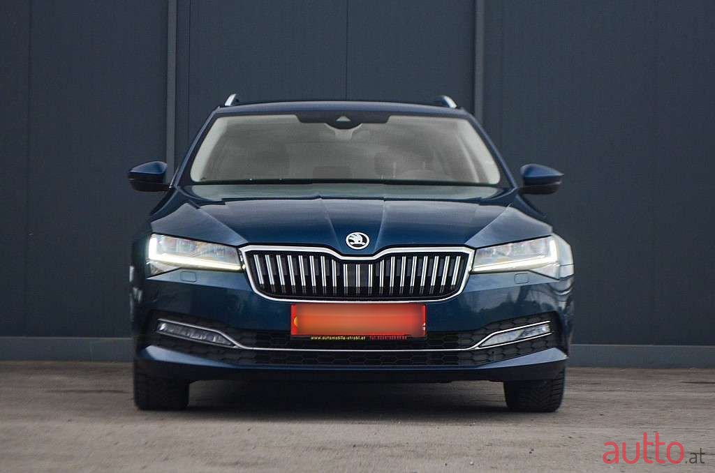 2020' Skoda Superb photo #1