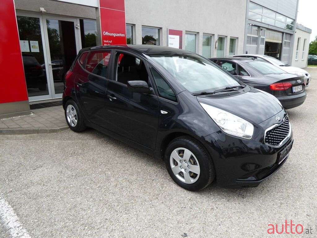 2015' Kia Venga photo #6