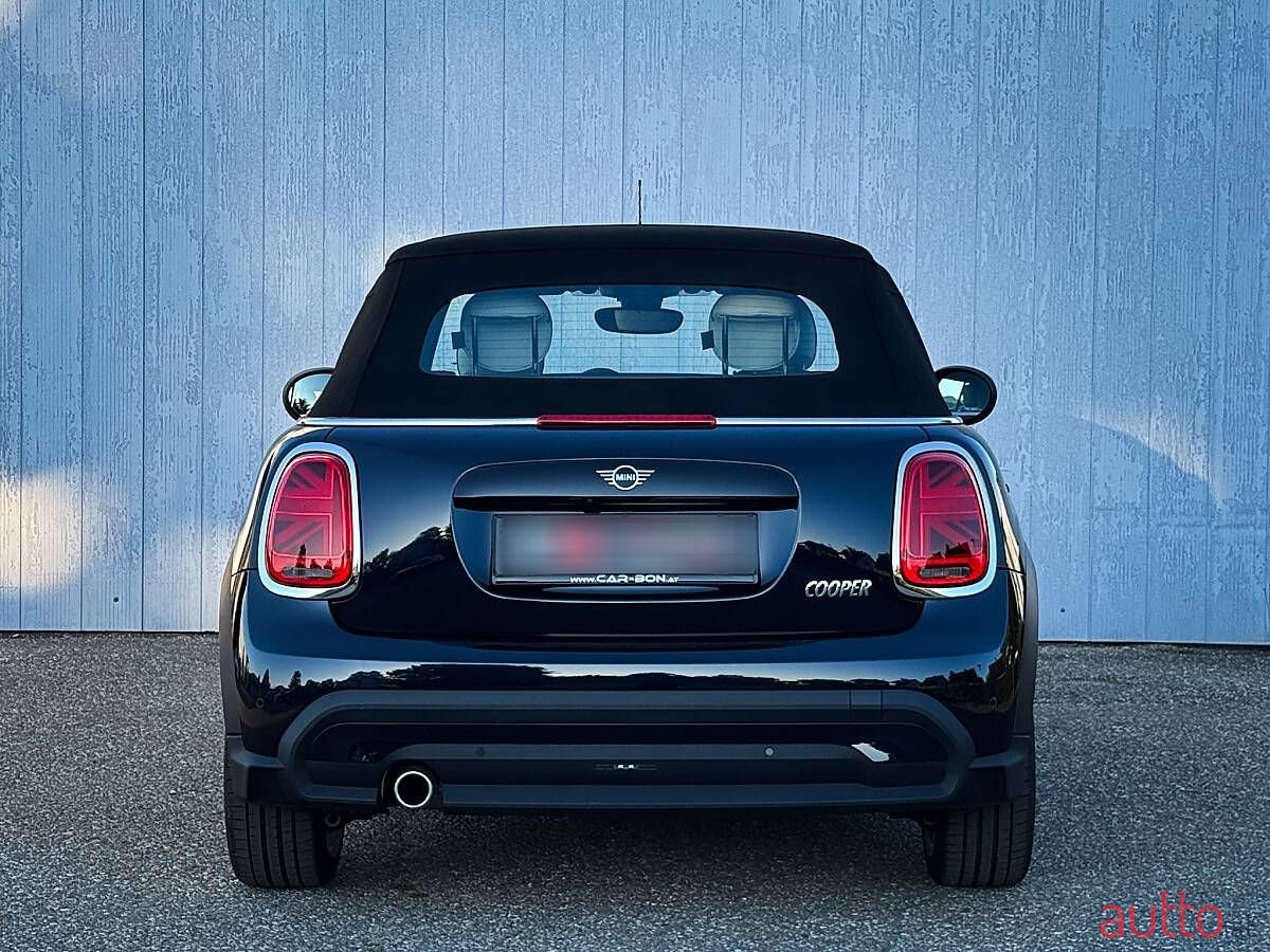 2023' MINI Cabrio photo #6