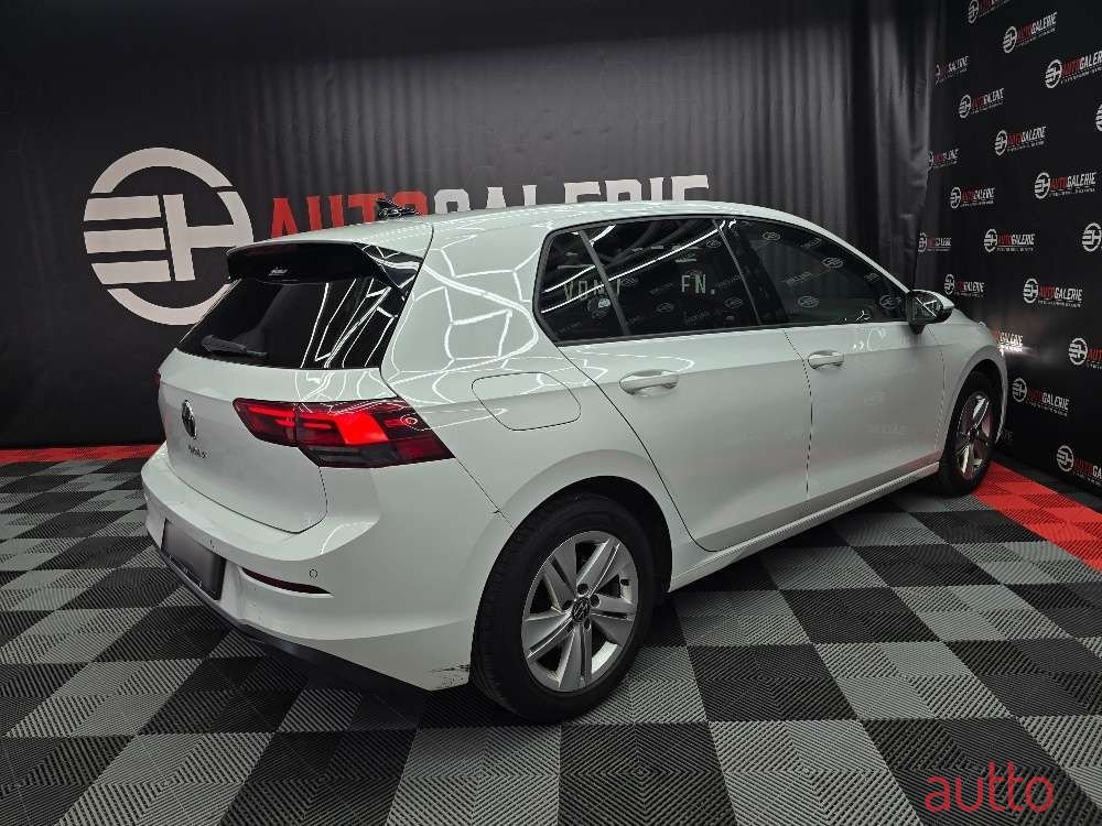 2020' Volkswagen Golf photo #4