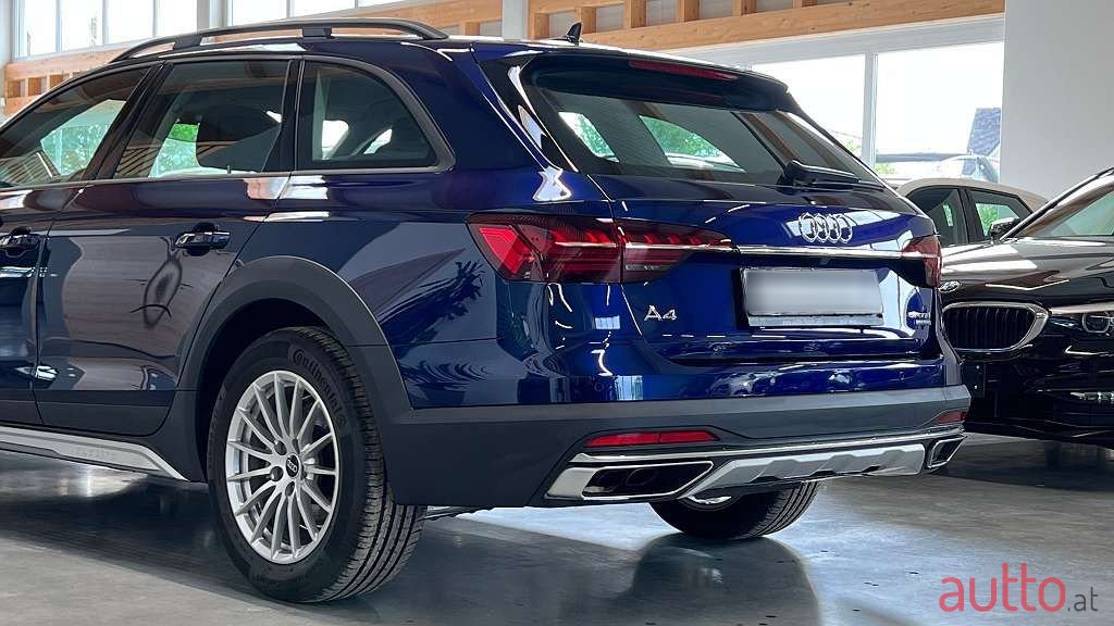 2023' Audi A4 Allroad photo #5