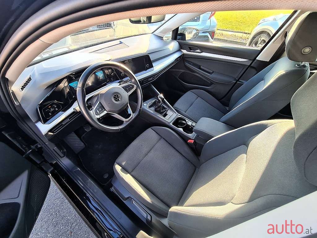2020' Volkswagen Golf photo #6