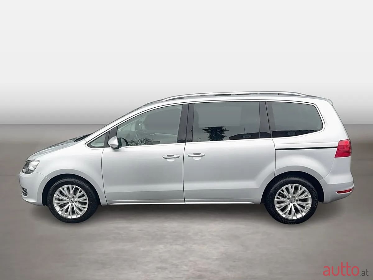 2014' Volkswagen Sharan photo #2