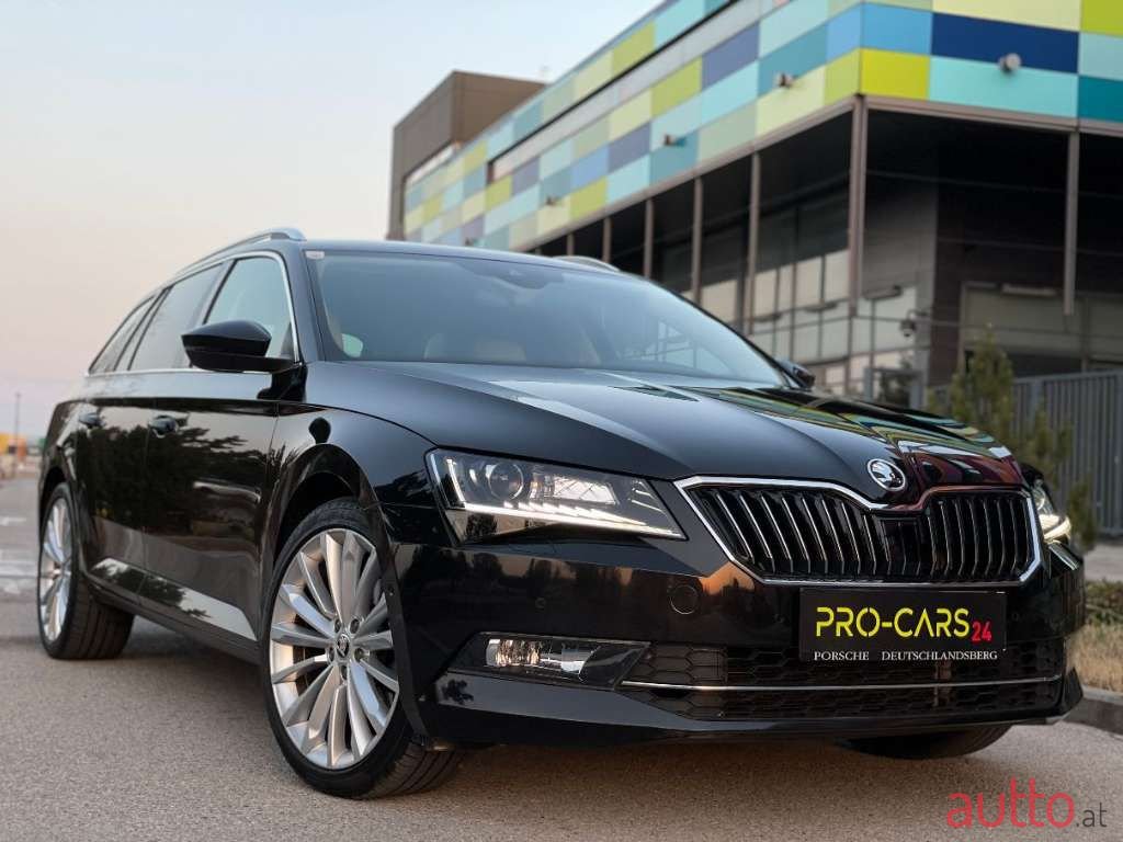 2015' Skoda Superb photo #6