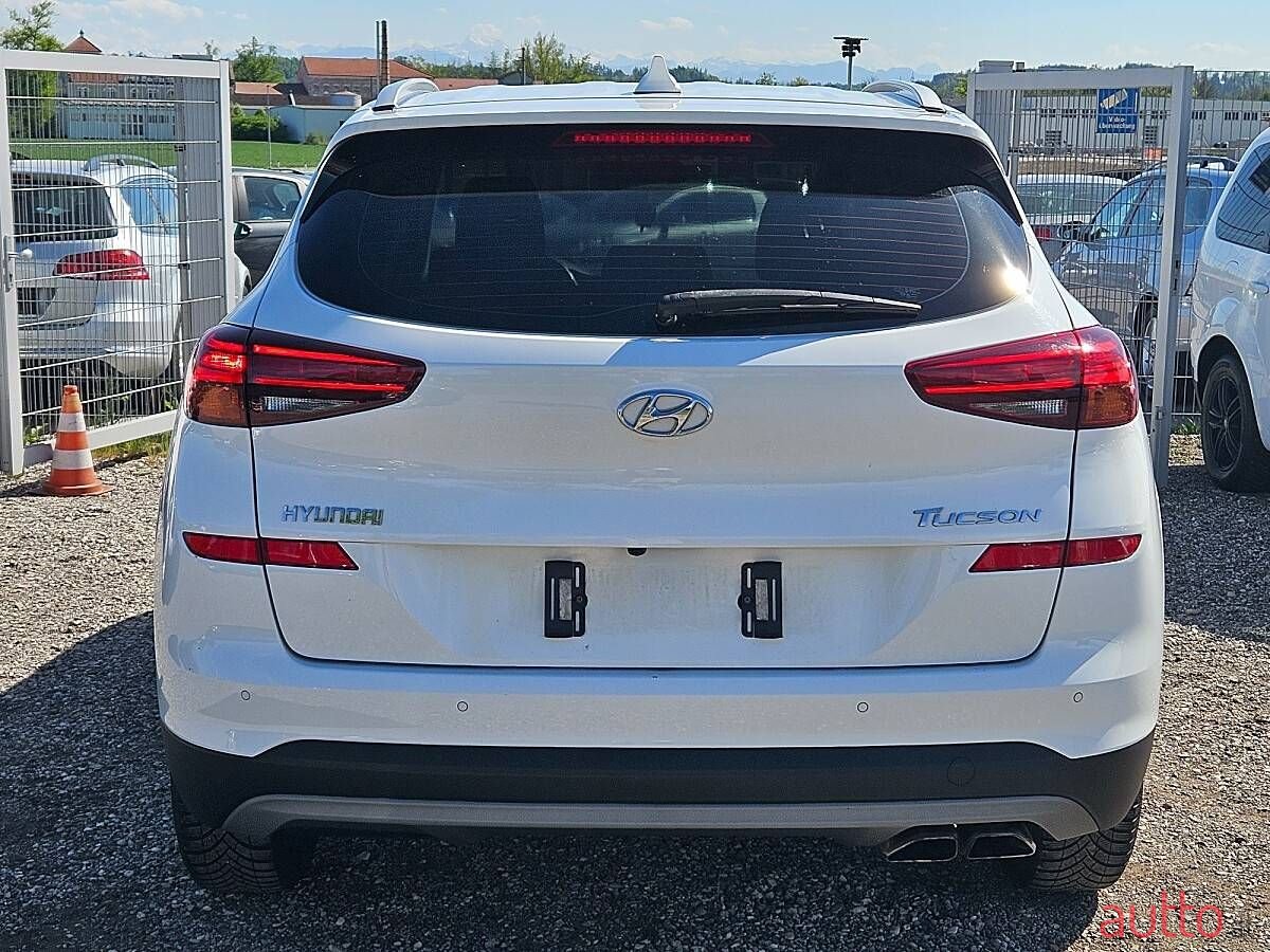 2020' Hyundai Tucson photo #5