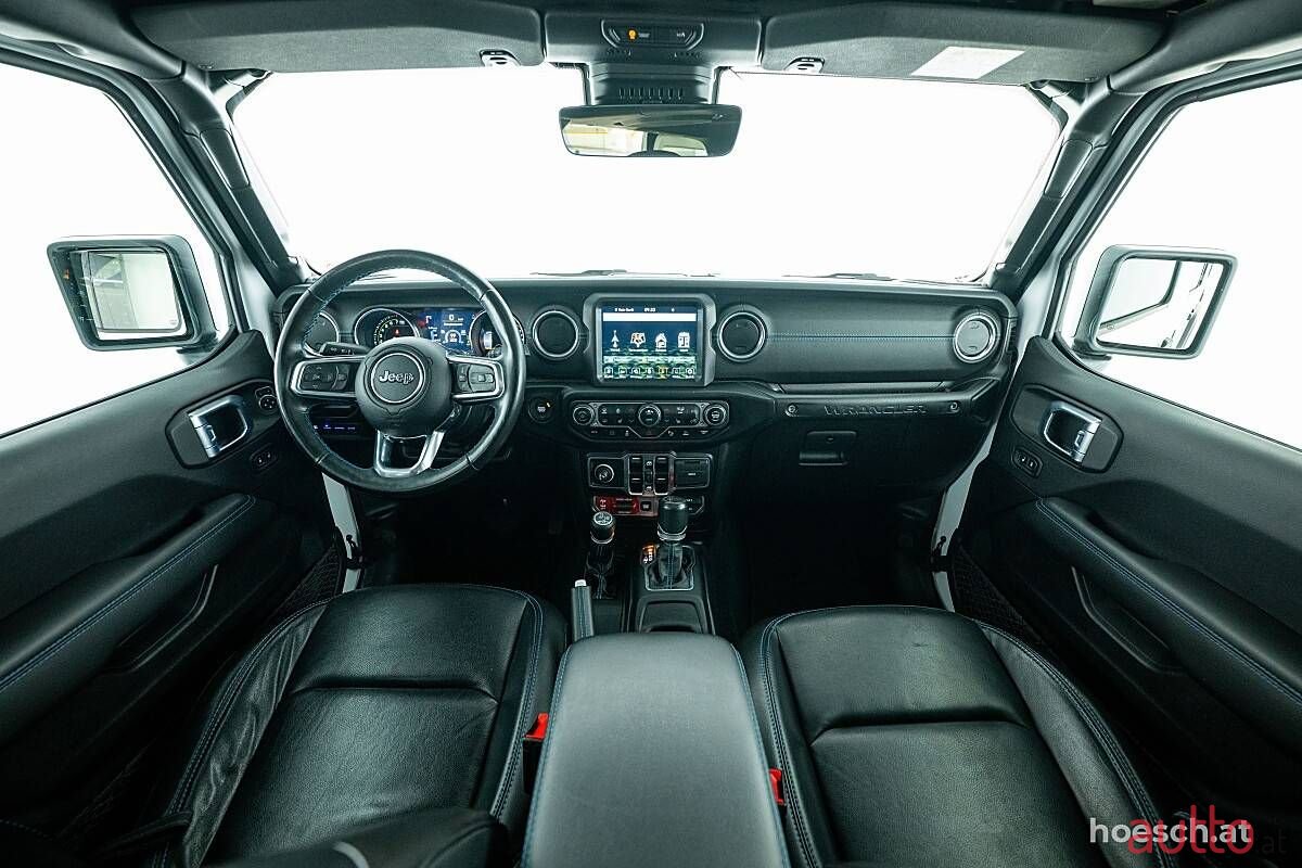 2022' Jeep Wrangler photo #4