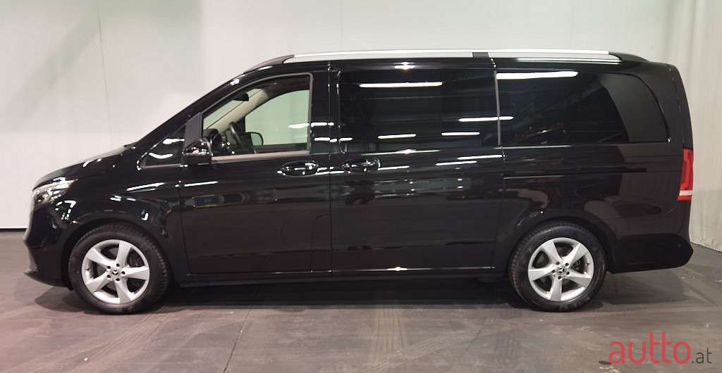 2020' Mercedes-Benz V-Klasse photo #5