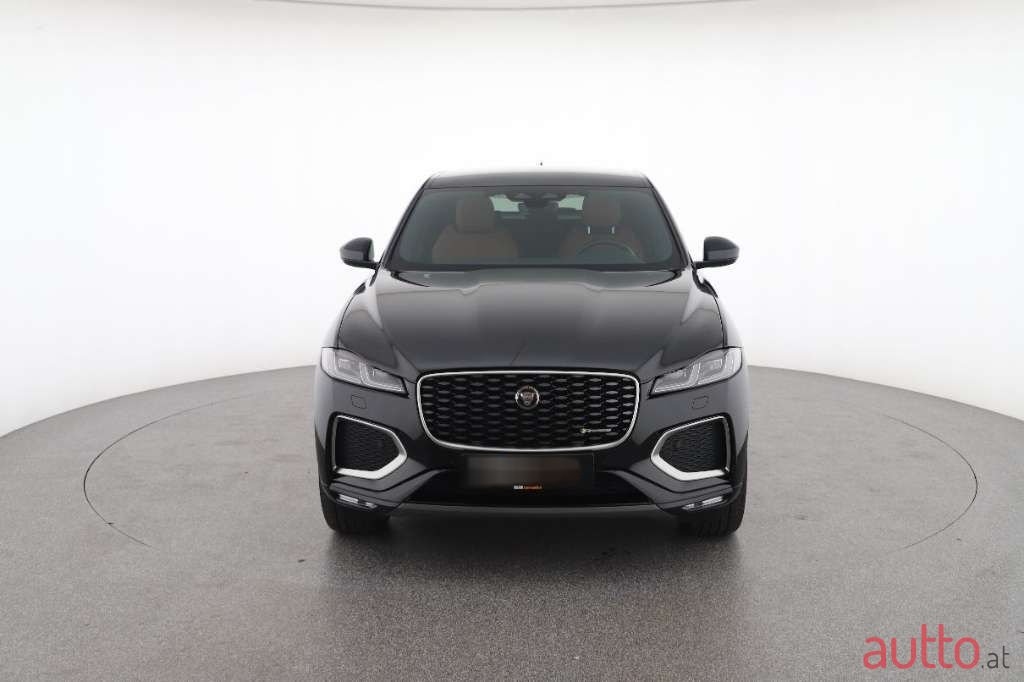 2023' Jaguar F-Pace photo #2