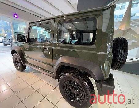 2021' Suzuki Jimny photo #2