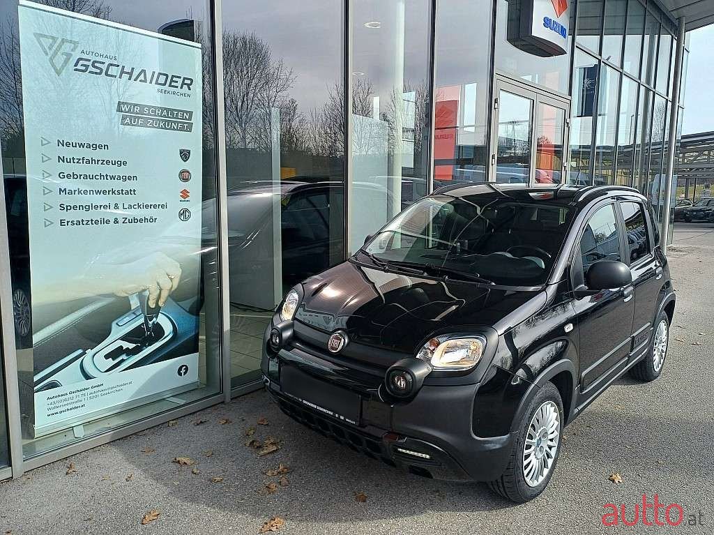 2020' Fiat Panda photo #1