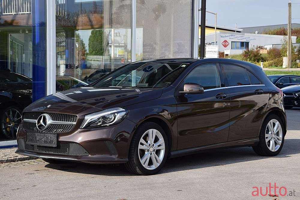 2016' Mercedes-Benz A-Klasse photo #2