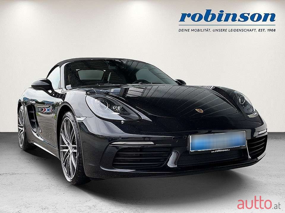 2019' Porsche Boxster photo #1