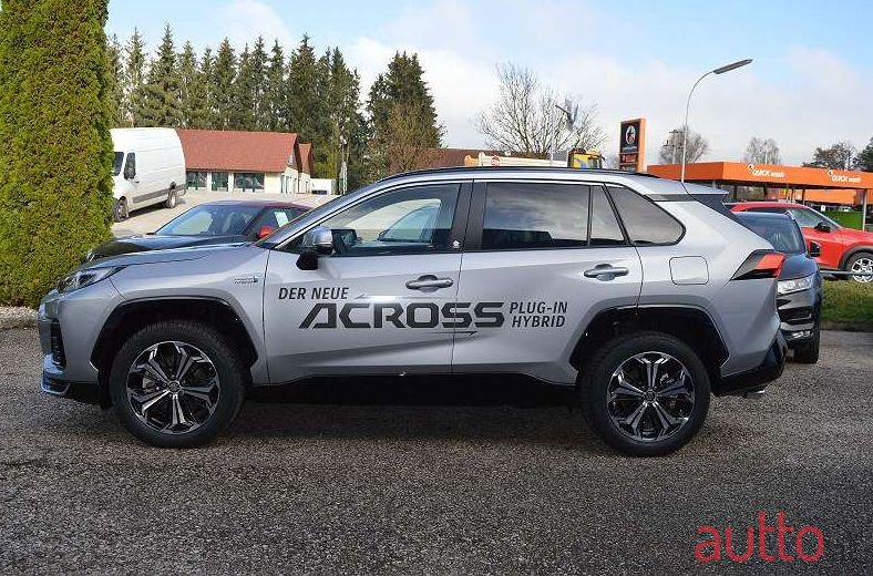 2020' Suzuki Across photo #2