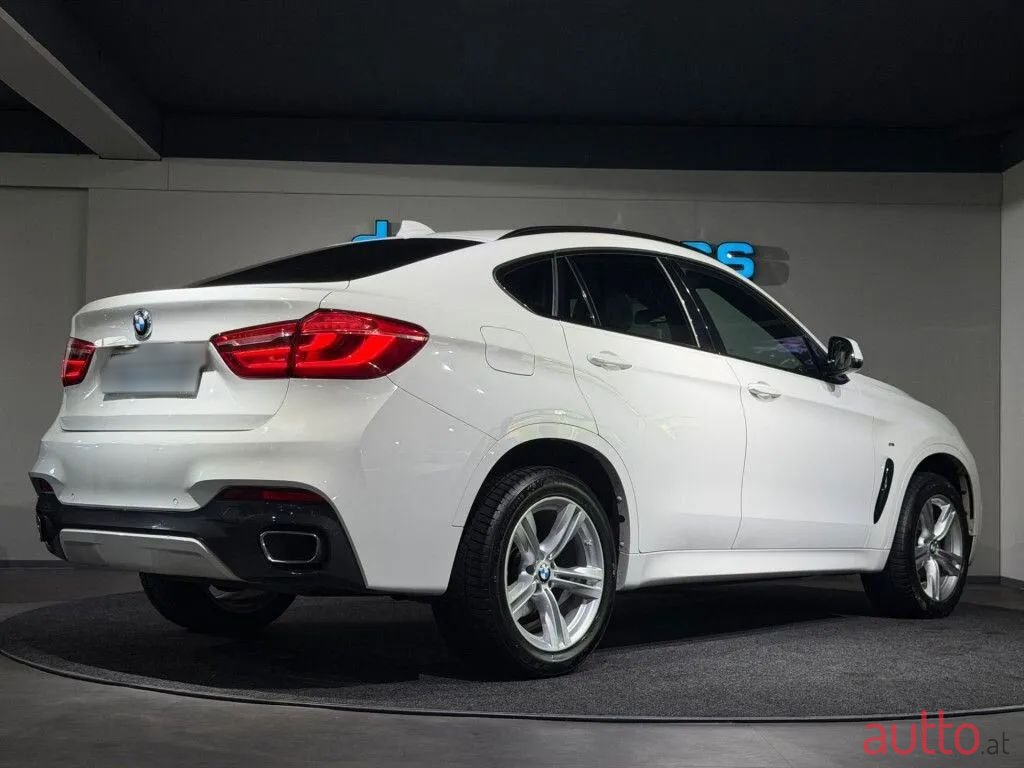 2015' BMW X6 photo #2