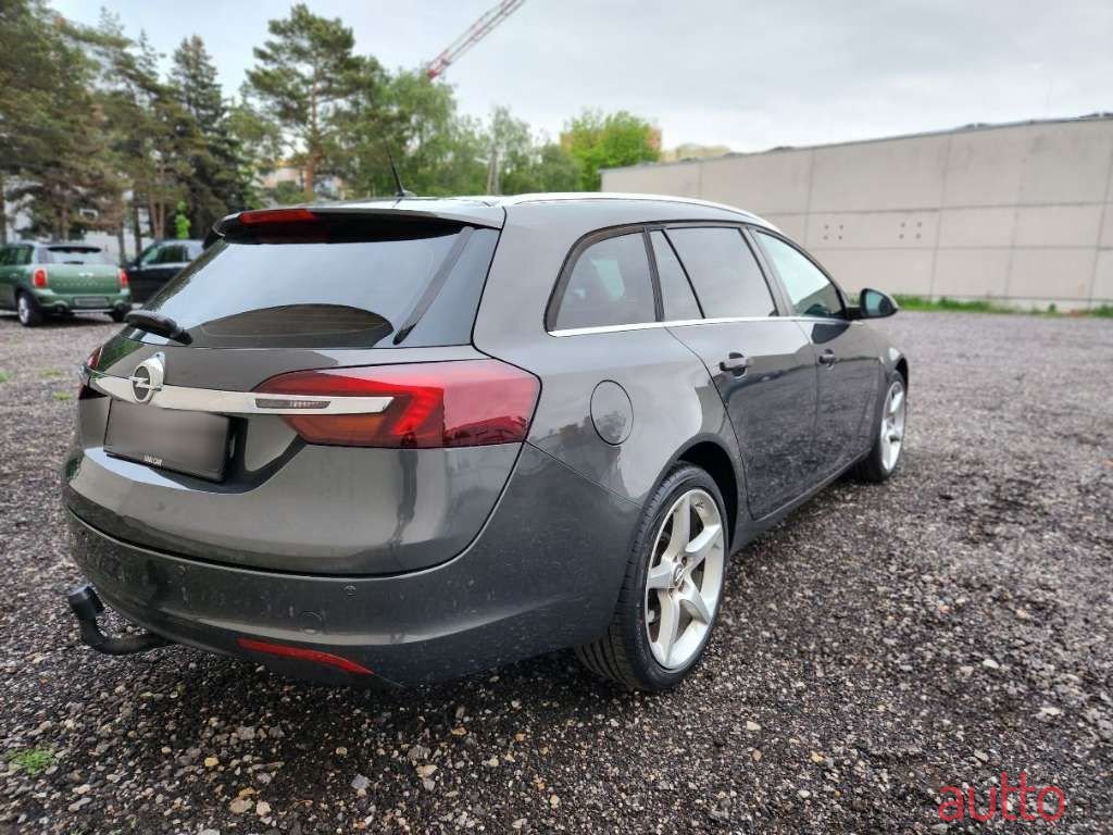 2015' Opel Insignia photo #6