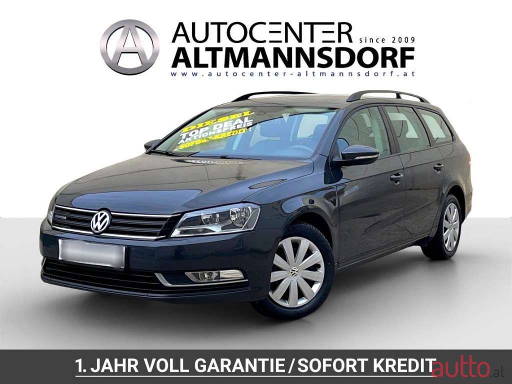 2011' Volkswagen Passat photo #1