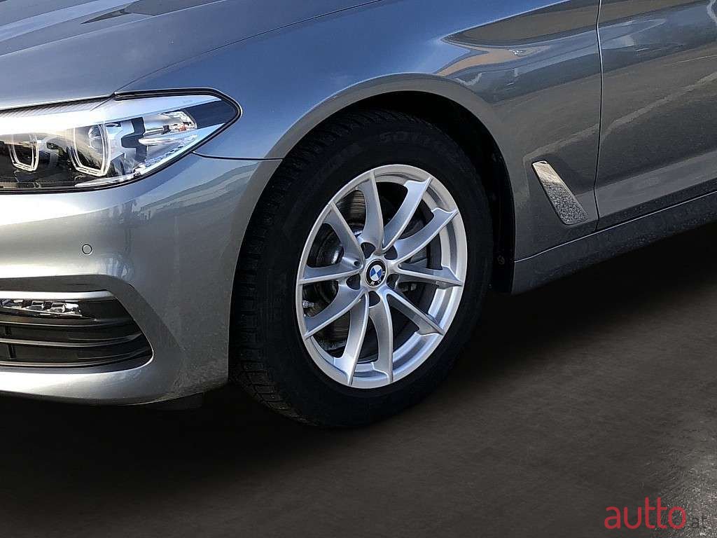 2019' BMW 5Er-Reihe photo #6