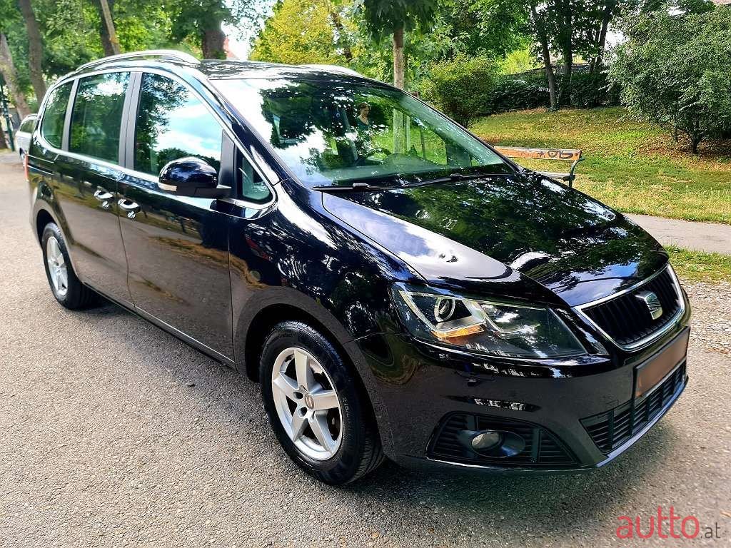 2014' SEAT Alhambra photo #2