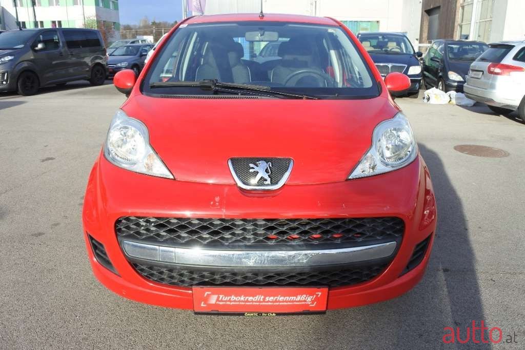 2010' Peugeot 107 photo #4