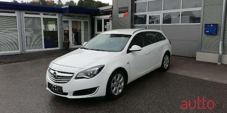 2014' Opel Insignia photo #2
