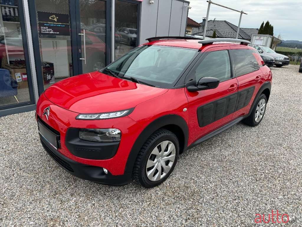 2016' Citroen C4 Cactus photo #1