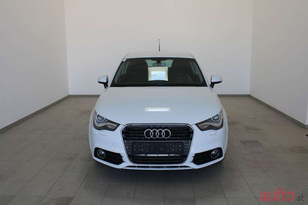 2012' Audi A1 photo #2