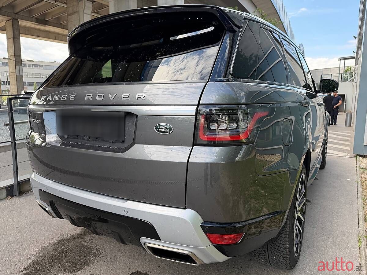 2019' Land Rover Range Rover Sport photo #6
