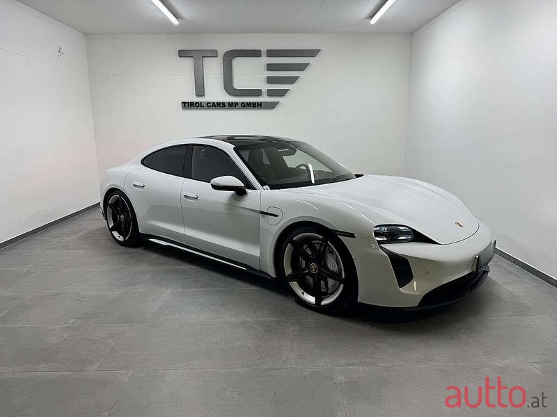 2020' Porsche Taycan photo #1
