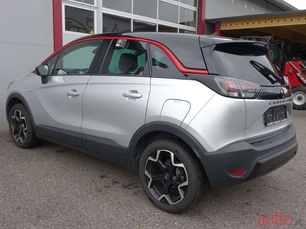 2023' Opel Crossland photo #3