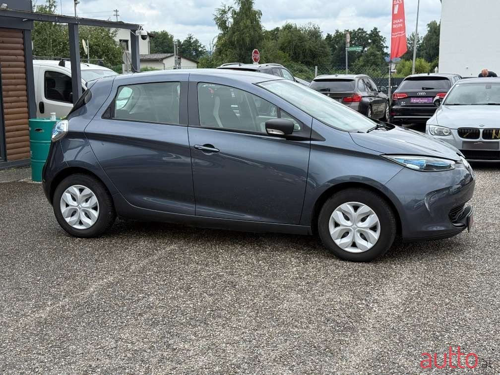 2018' Renault Zoe photo #4