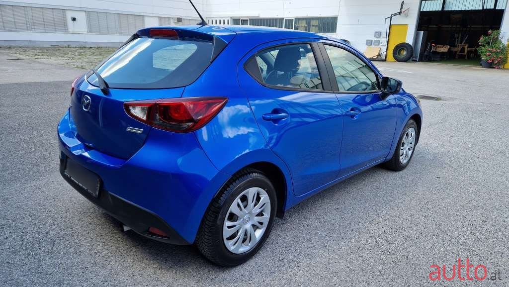 2016' Mazda Mazda2 photo #5