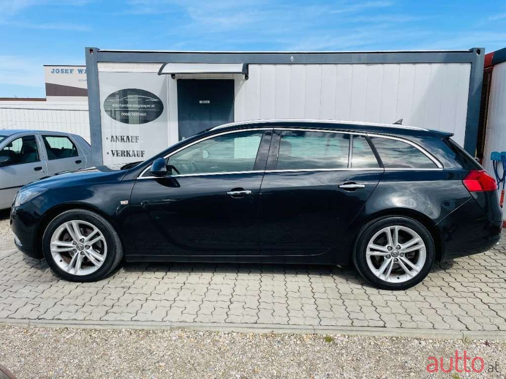 2012' Opel Insignia photo #5
