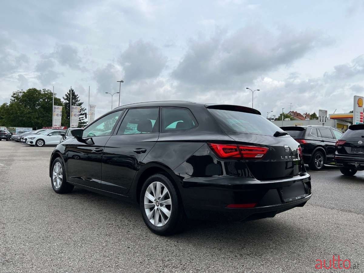2020' SEAT Leon photo #5