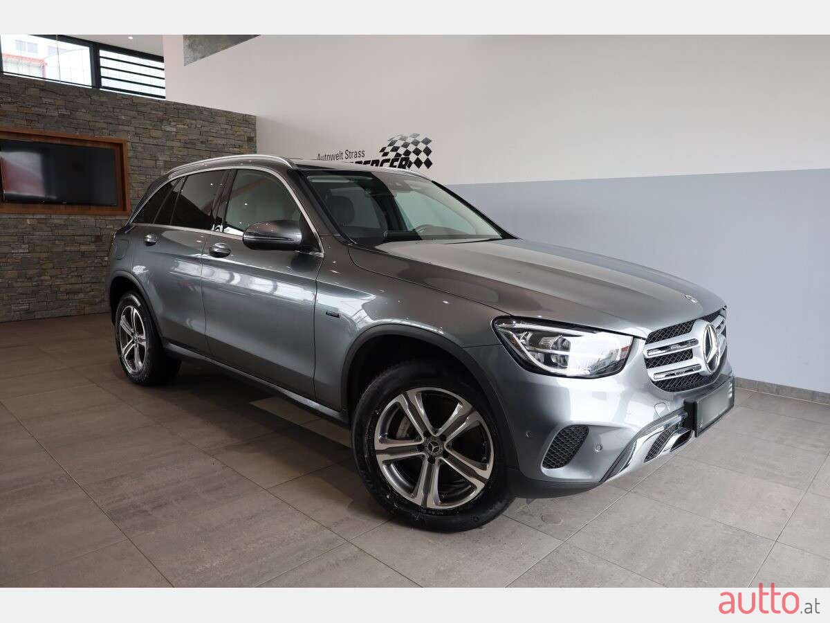 2022' Mercedes-Benz Glc-Klasse photo #1