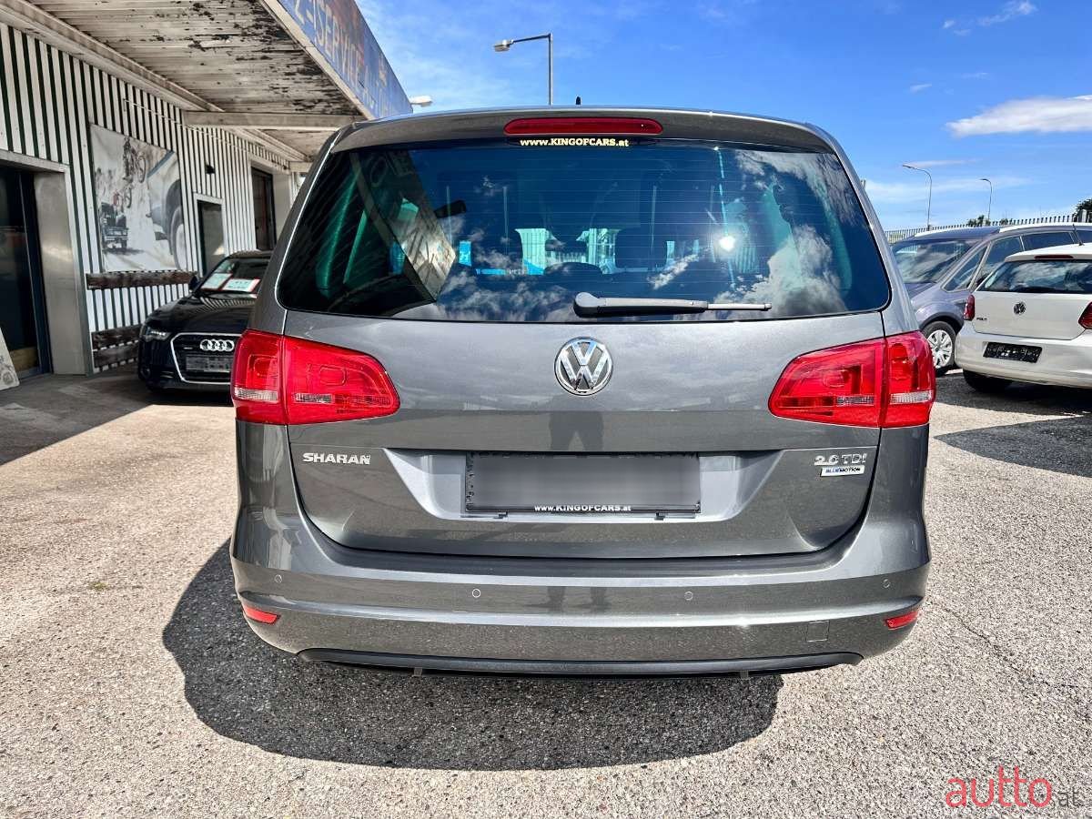 2015' Volkswagen Sharan photo #3