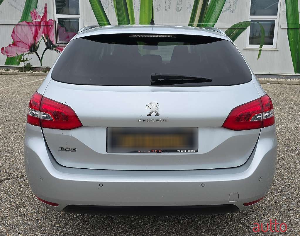 2018' Peugeot 308 photo #6