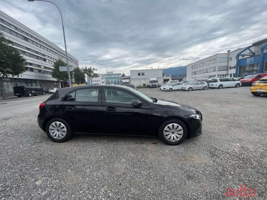 2020' Mercedes-Benz A-Klasse photo #6