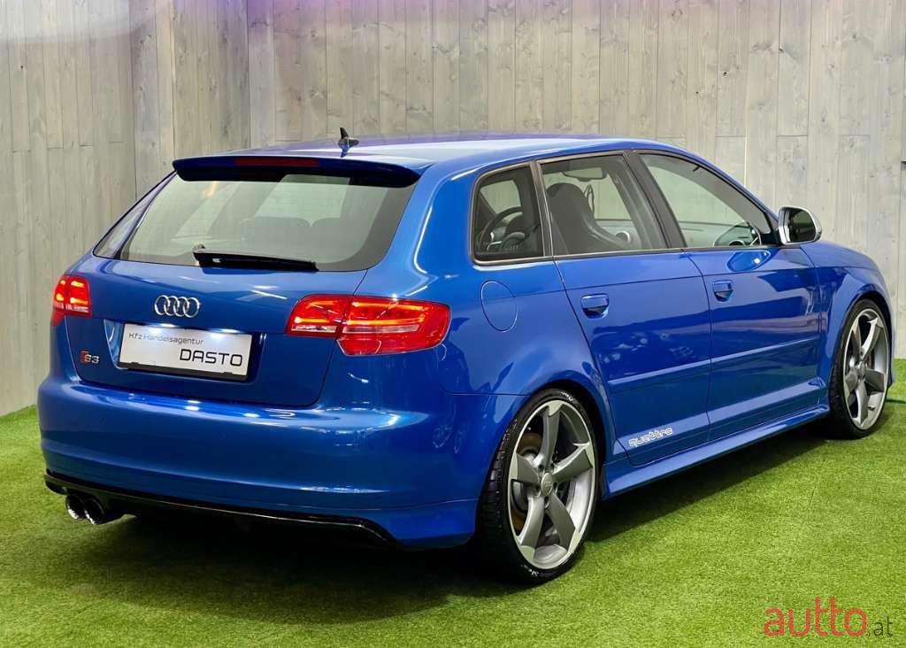 2010' Audi A3 photo #2