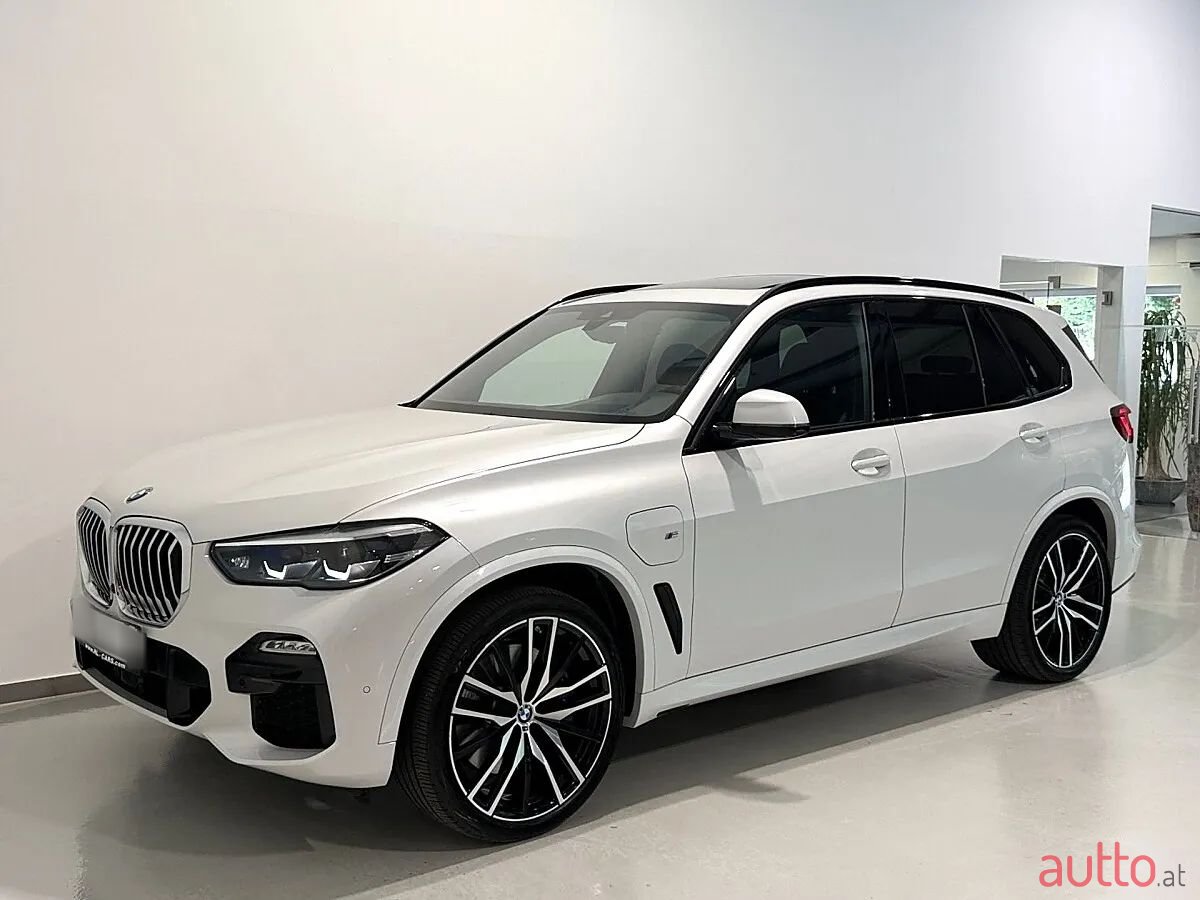 2020' BMW X5 photo #6