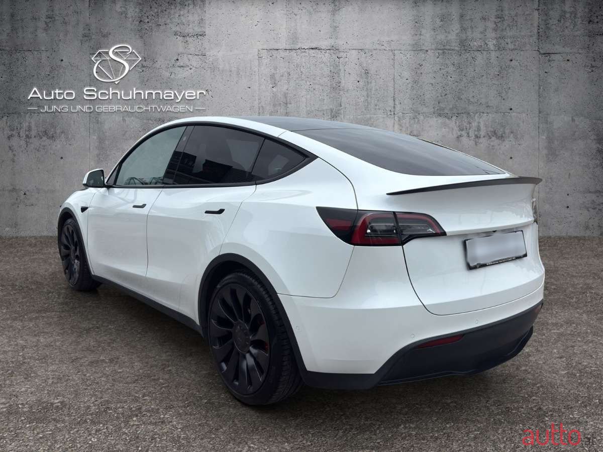 2022' Tesla Model Y photo #5
