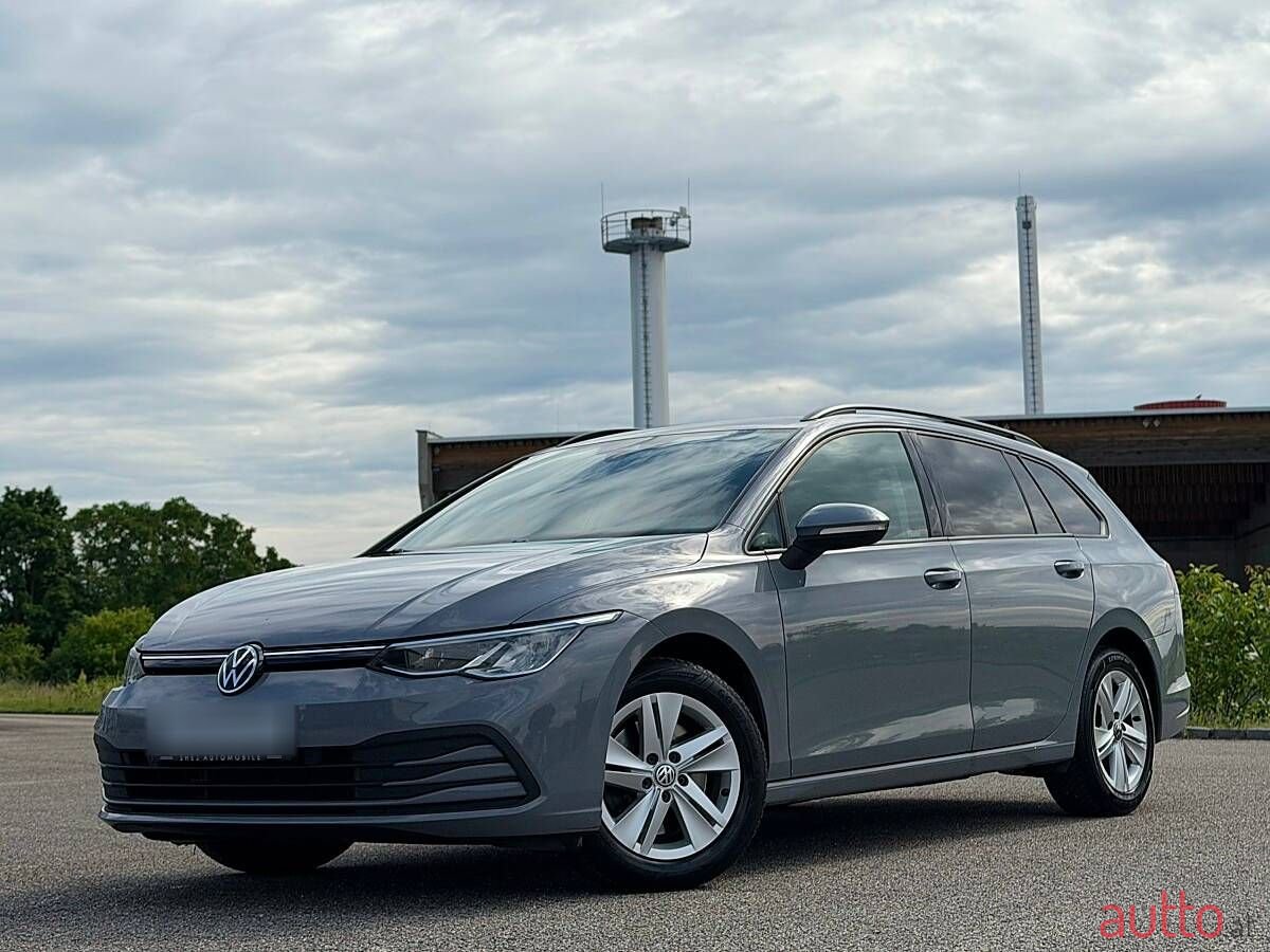 2021' Volkswagen Golf photo #3