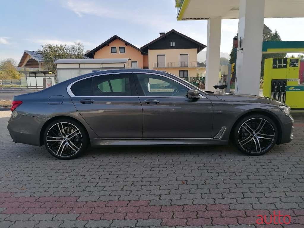 2016' BMW 7Er-Reihe photo #4