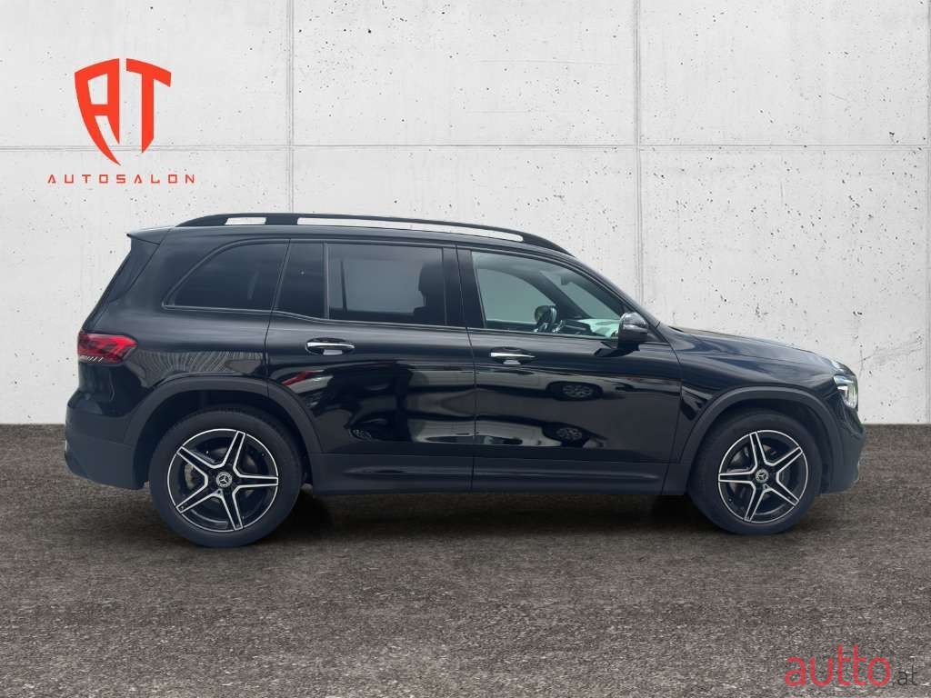 2020' Mercedes-Benz GLB photo #6