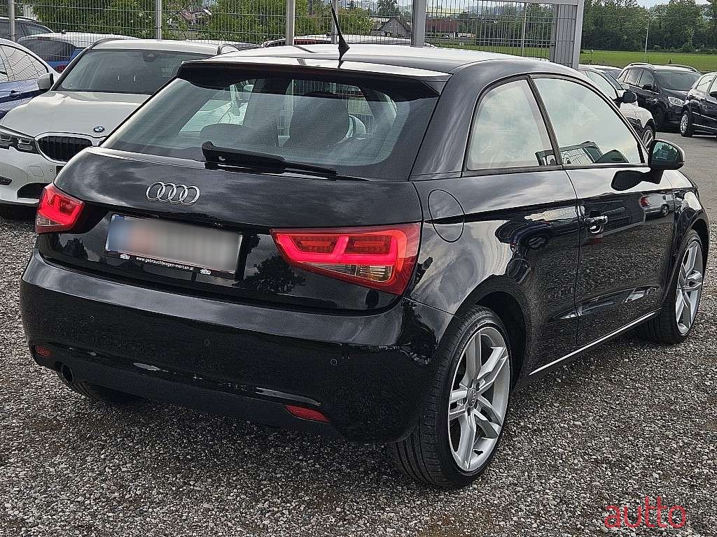 2011' Audi A1 photo #5