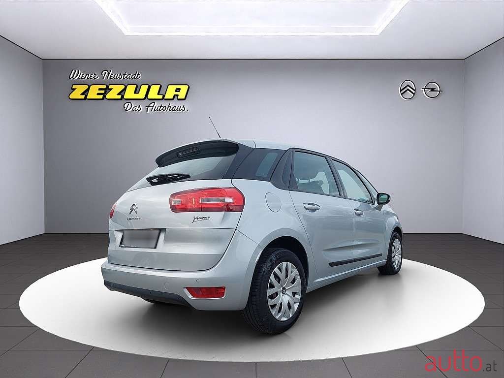 2014' Citroen C4 Picasso photo #5