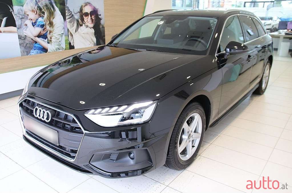 2022' Audi A4 photo #1