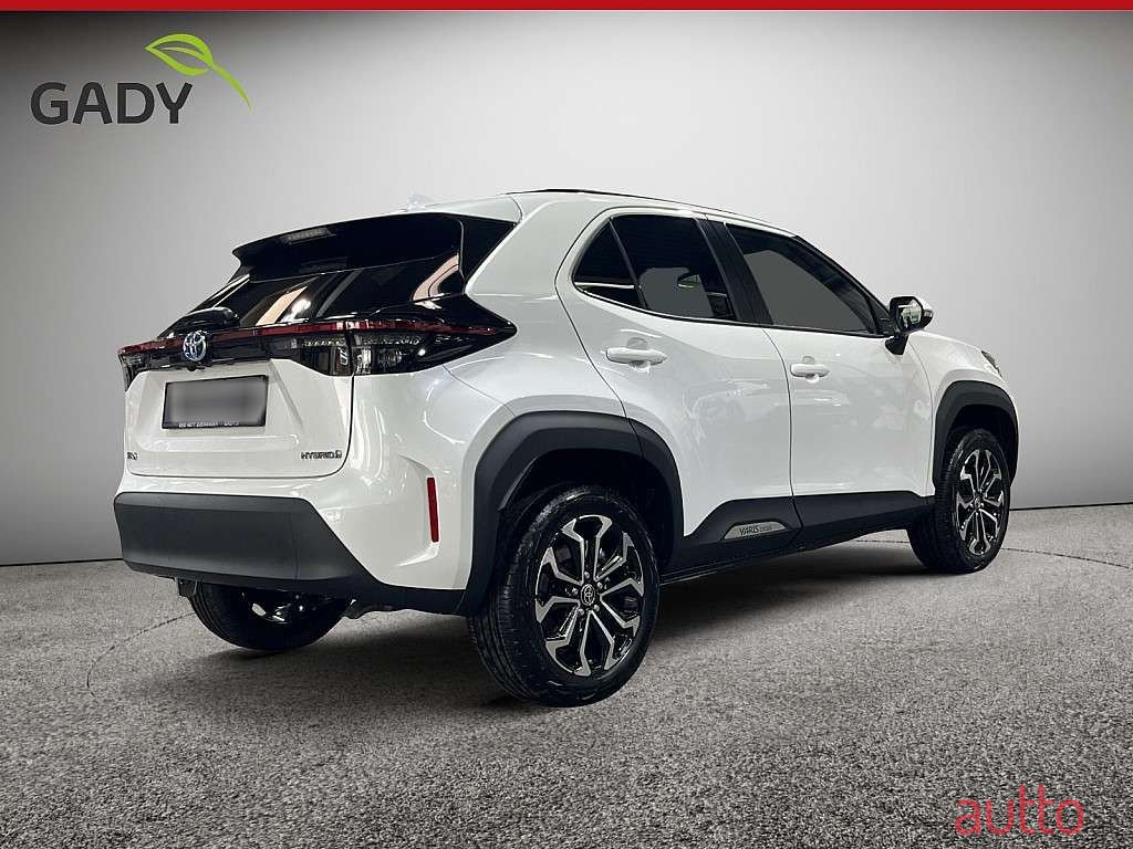 2023' Toyota Yaris Cross photo #5